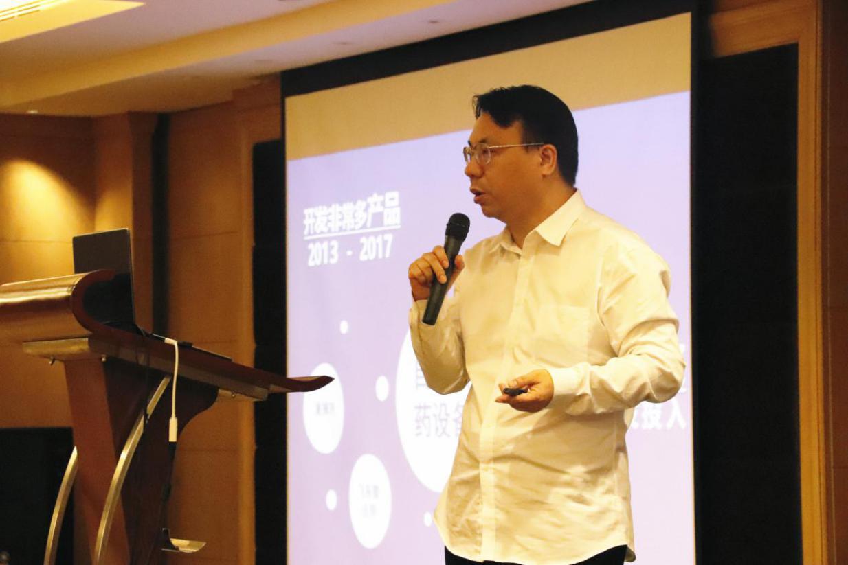 長隆科技總裁陳煜輝先生